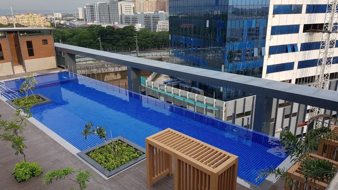 Rooftop lap pool built by Midtown Pools Center
